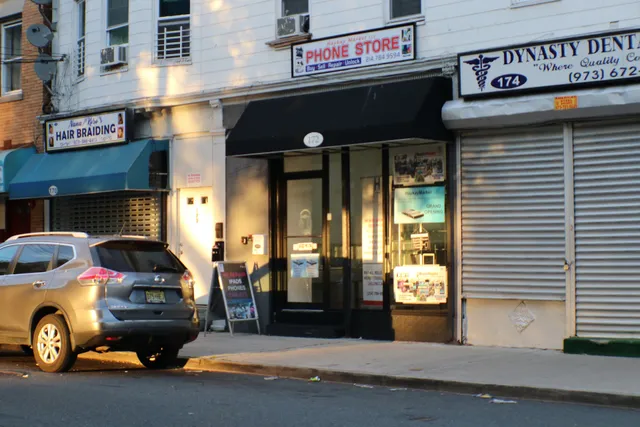 Haykay Phones Market