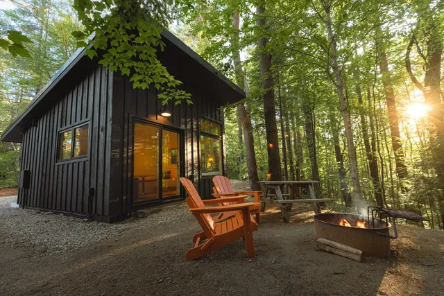 Desert of Maine - Cabins & Glamping