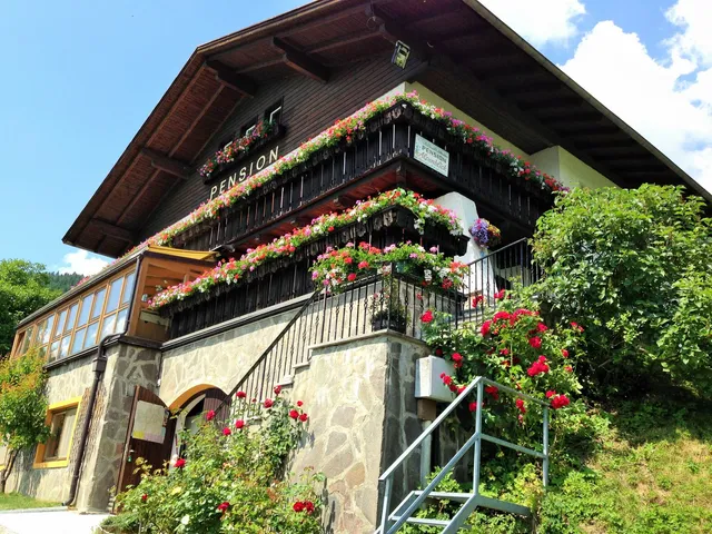 PENSION ALPENBLICK / Sterzing