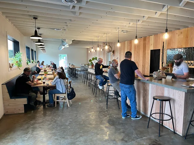 Crooked Creek Brewery