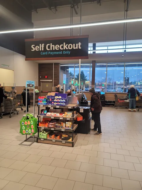 Downers Plaza Shopping Center