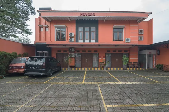 RedDoorz near Margahayu Raya 2