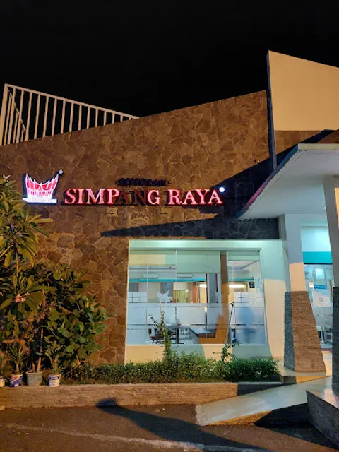 Restoran Simpang Raya Semarang
