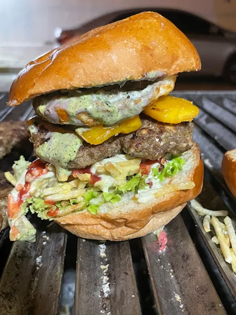 Coco Burger Máncora