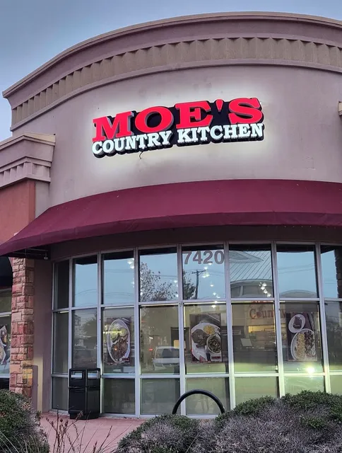 Moe's Country Kitchen