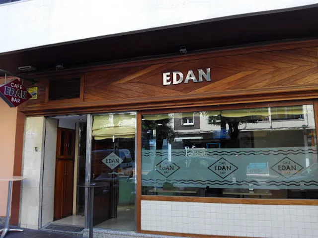 Bar Edan