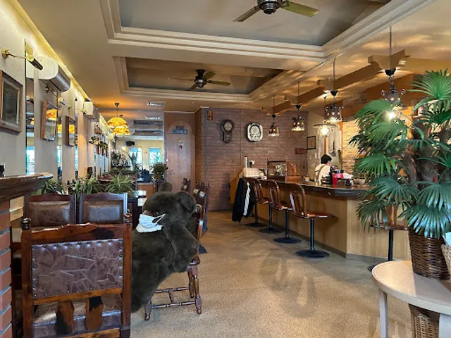 Cafe House Raidojuku