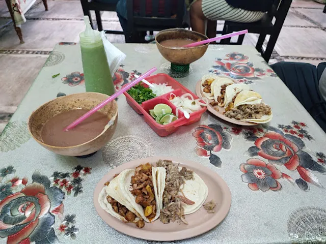 El Apaste Pozol Y Empanadas 100% Regional