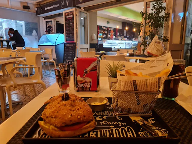 Kambu Burguer & Coffee