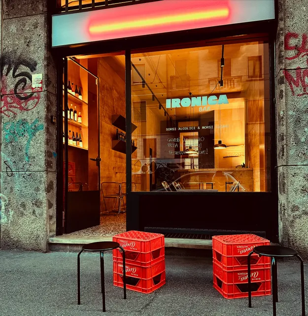 Ironica Bar