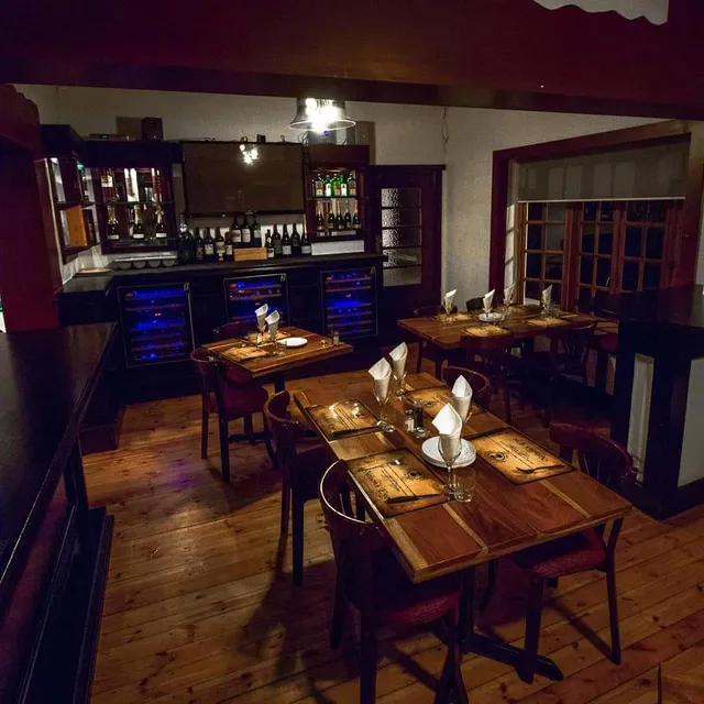 Nelson's Eye Restaurant