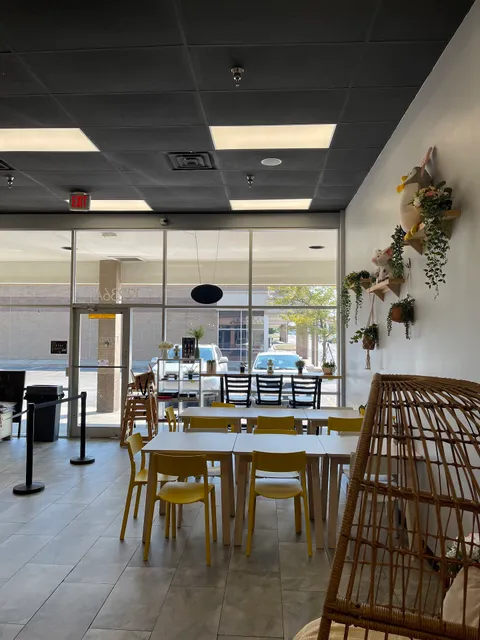 Ding tea and coffee shop