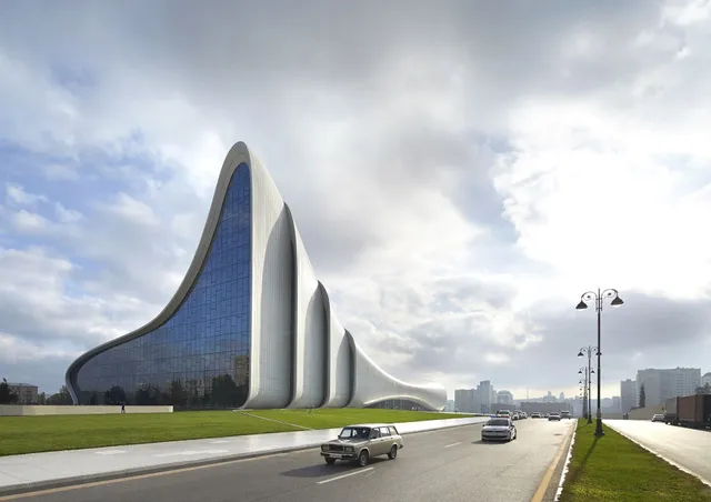 Heydar Aliyev Center Park