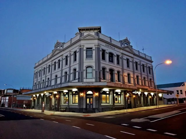Australia Hotel