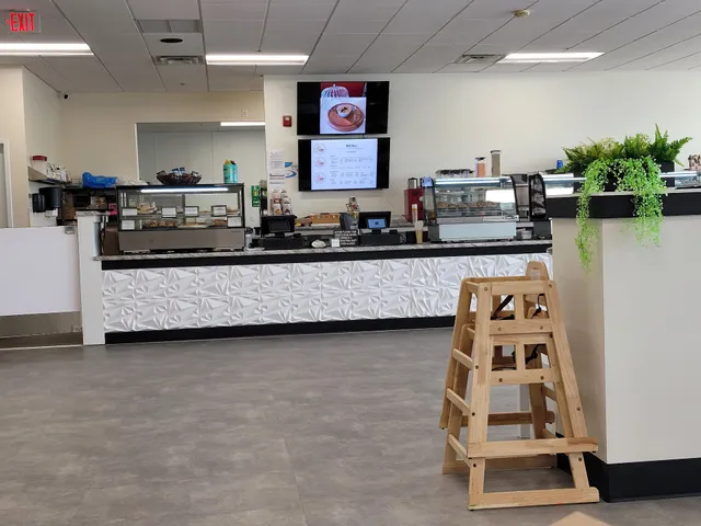 Pino’s Elixir Cafe Restaurant