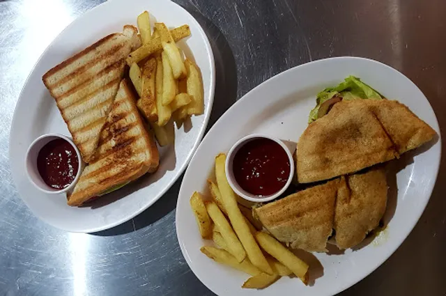 Jack Fruit Tree Cafe & Tavern