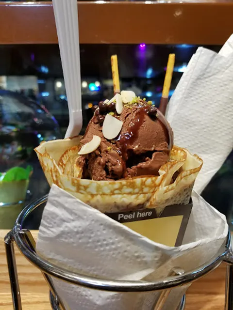 T-Swirl Crêpe