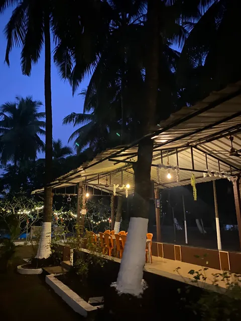 Kawale's Palms & Retreat