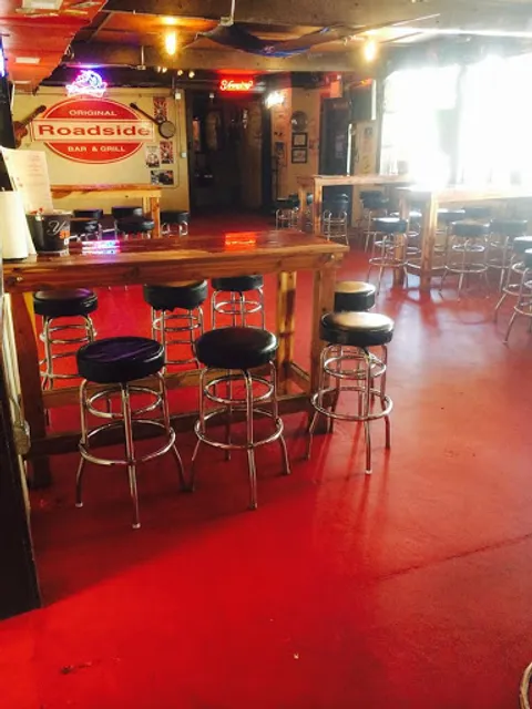 Roadside Bar & Grill