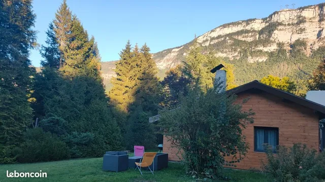 " La Tanière " du lac d'Aiguebelette