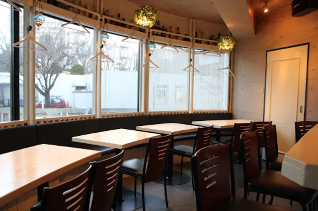 地中海料理＆BAR FLAVOR