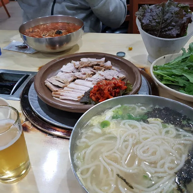 괴정동공주칼국수