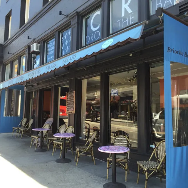 Brioche Bakery & Café