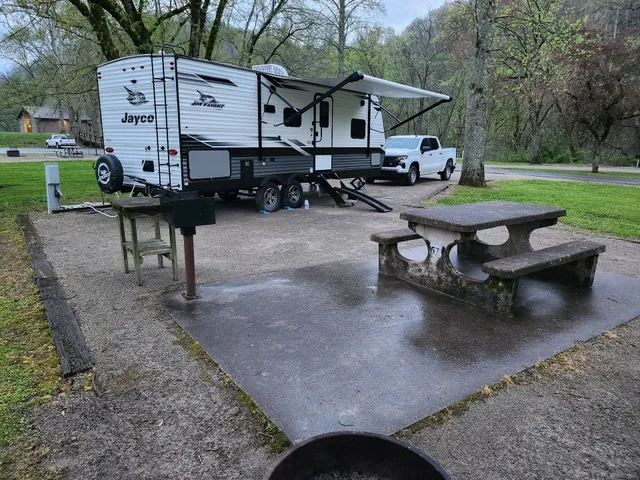 Dale Hollow Dam Campground