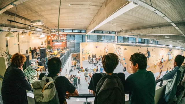 Arkose Issy-les-Moulineaux - Salle d'escalade de bloc