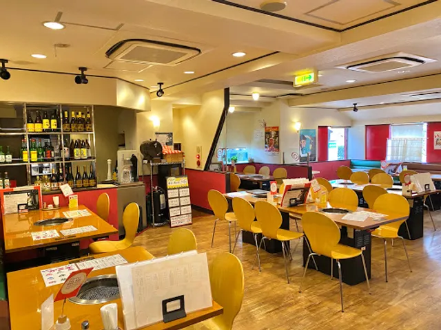 黒毛和牛焼肉 やきまる