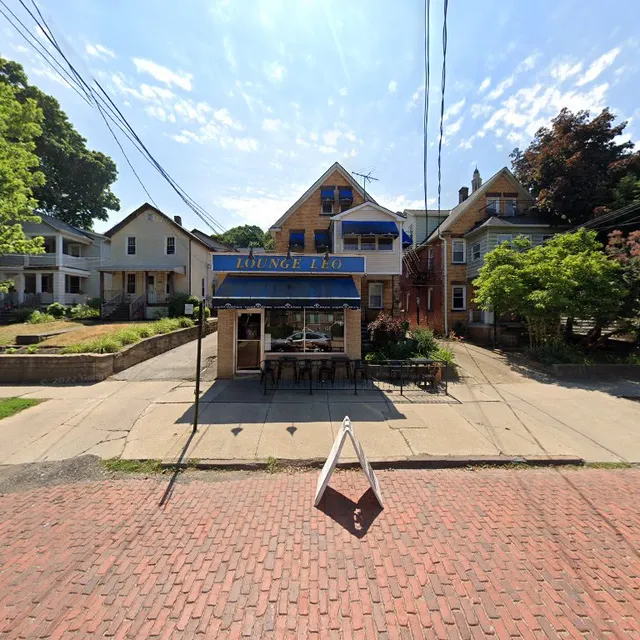 Lounge Leo