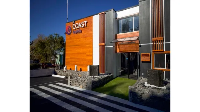 Coast Metro Vancouver Hotel
