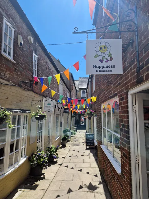 Happiness is Handmade