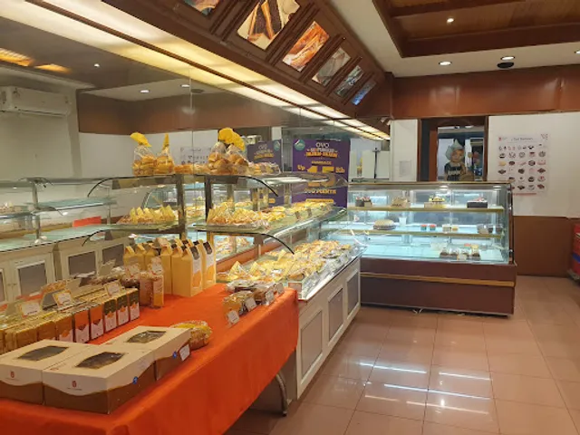 Holland Bakery