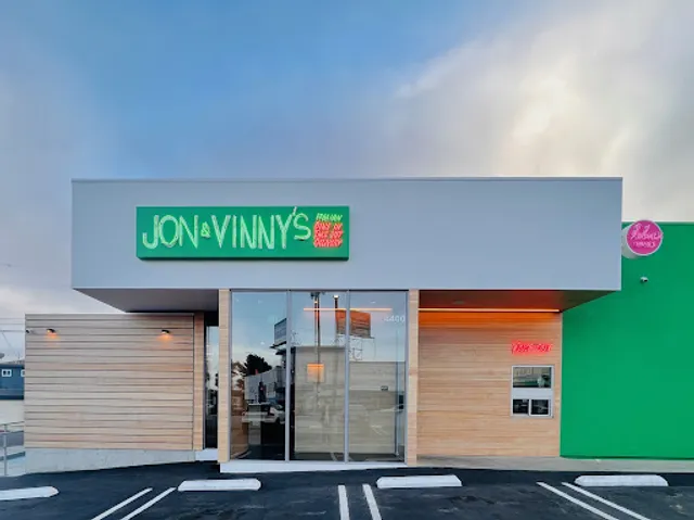 Jon & Vinny's Slauson