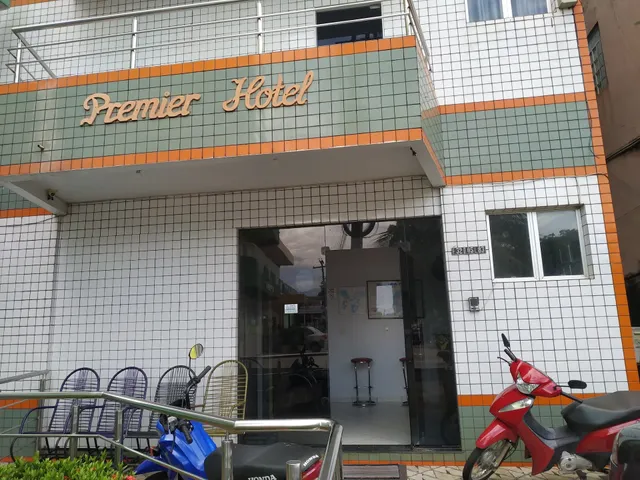 Premier Hotel