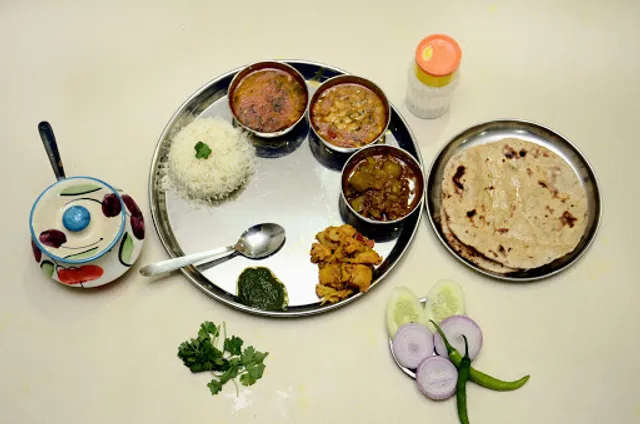Marwadi Pavitra Bhojanalay And Restuarant