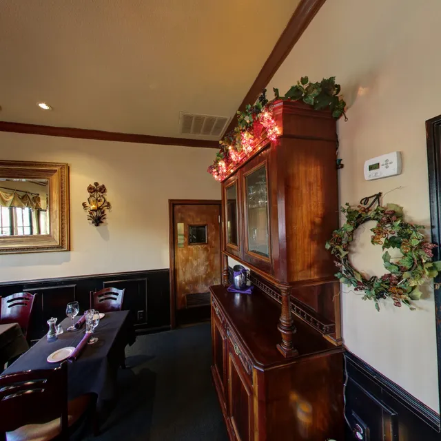 Woodbridge Inn Steakhouse