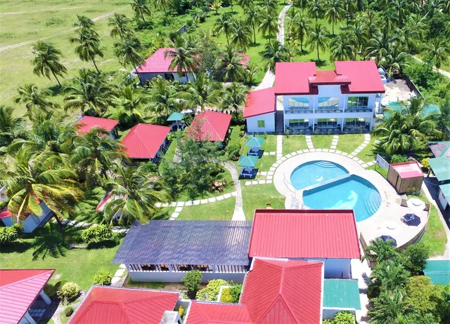 Phaidon Beach Resort