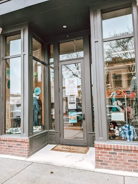 Show Ring Bling Boutique