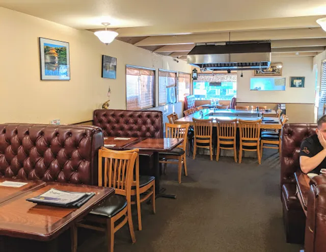 Fuji Restaurant Sushi & Teppanyaki