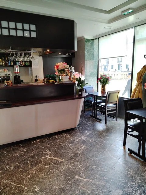 L'Ermitage Restaurant Russe Paris 16