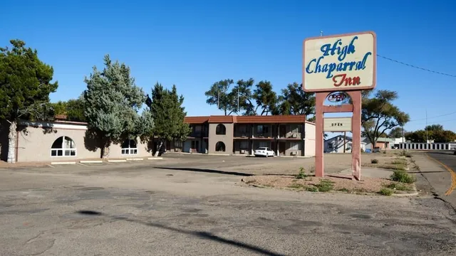 High Chaparral Inn