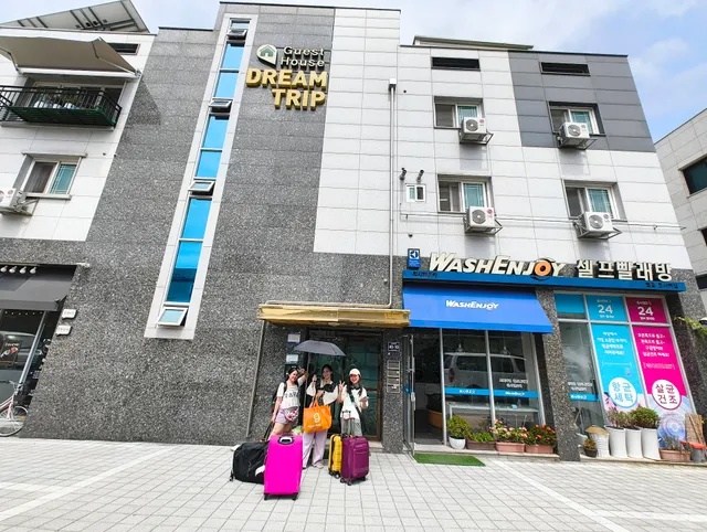 DreamTrip Guesthouse