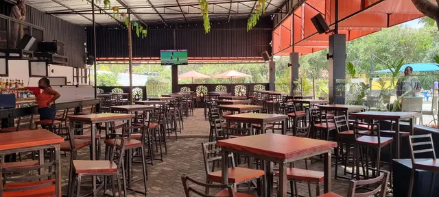 Kettle House Bar & Grill