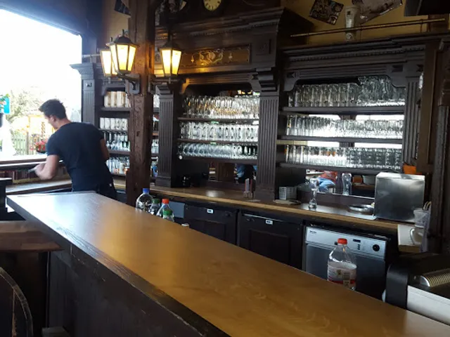 Holzwurm WIRTSHAUS & BAR