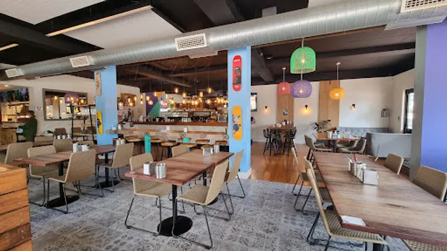 RoyAl's Chicken and Burgers Wembley