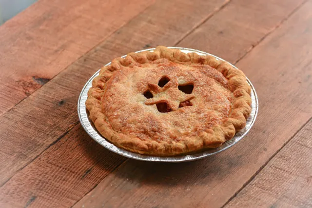 Finales Fine Cakes & Desserts