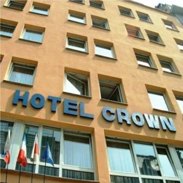 Hotel Crown