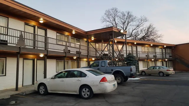South Shore Motel & Suites